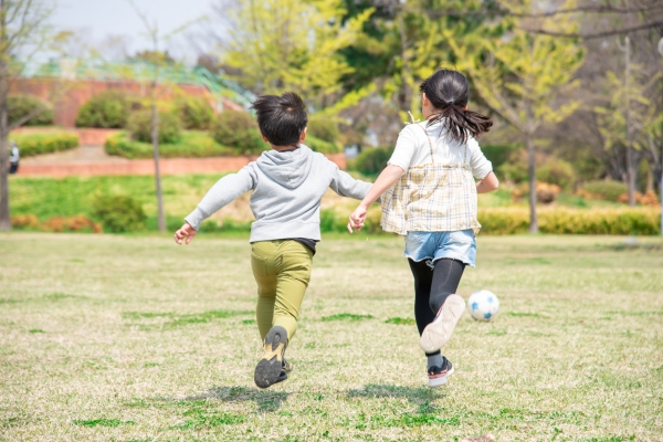 신혼부부의 월평균 예상 양육비가 140만원 이상으로 조사됐다. 사진=iStock